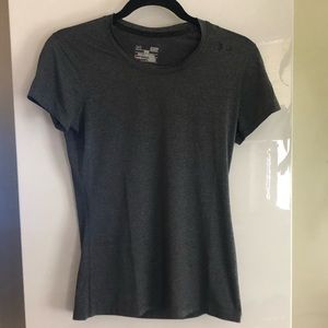 Under armor Fitted Heat Gear Short Sleeve Tech Shirt